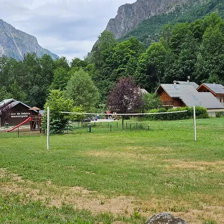 Confortable A 77 M² Avec Vue Шале